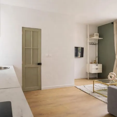 Arc De Triomphe - Cosy باريس